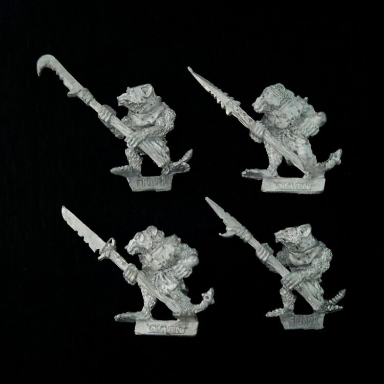 A photo of Skaven Clanrats Warhammer miniatures