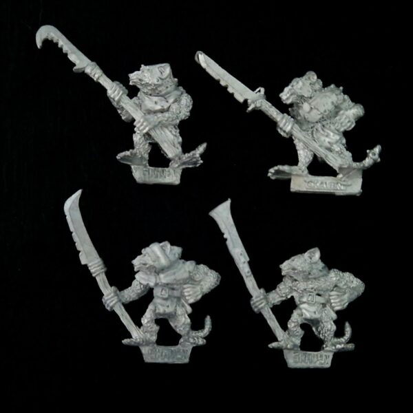 A photo of Skaven Clanrats Warhammer miniatures