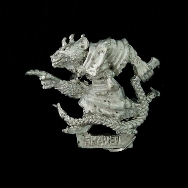 A photo of a Skaven Packmaster Warhammer miniautre