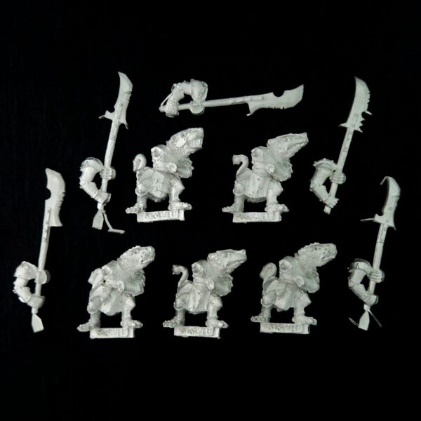 A photo of Skaven Stormvermin Warhammer miniatures