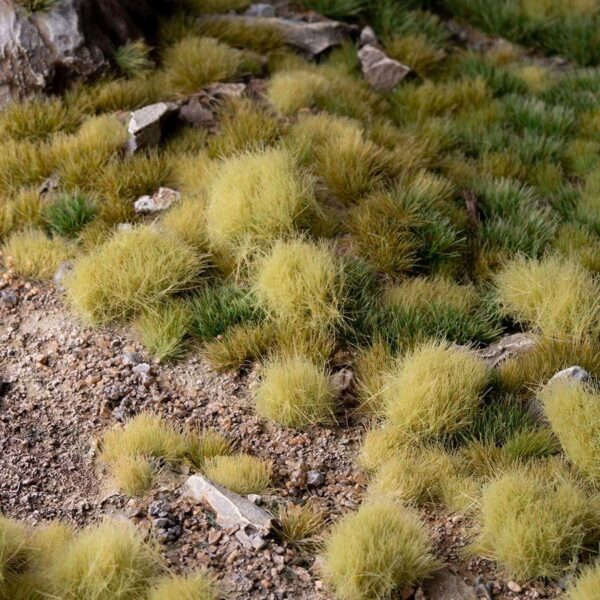 A photo of Gamers Grass Light Green XL 12mm Tufts