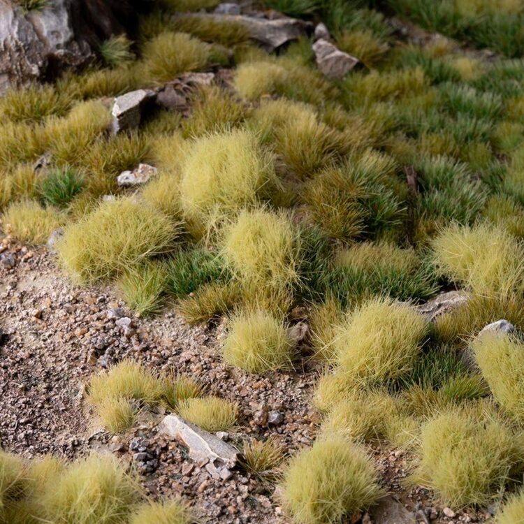 A photo of Gamers Grass Light Green XL 12mm Tufts