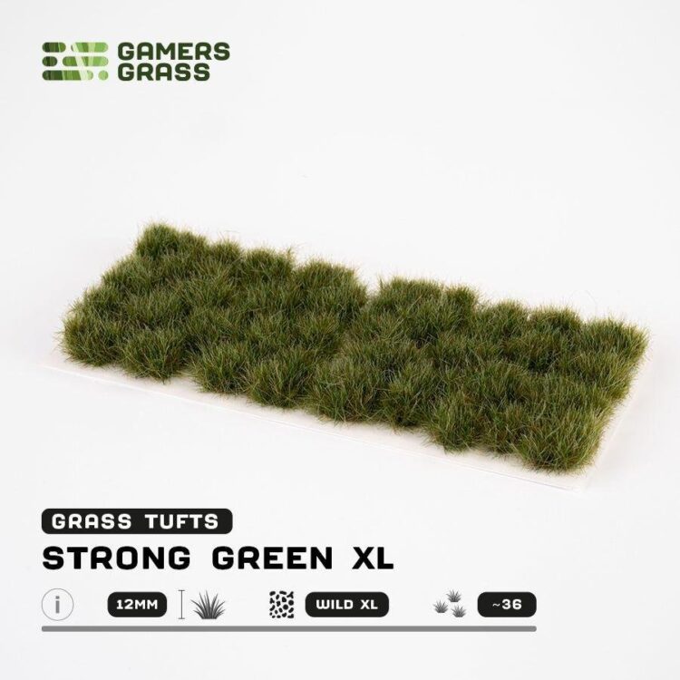 A photo of Gamers Grass Strong Green XL 12mm Tufts