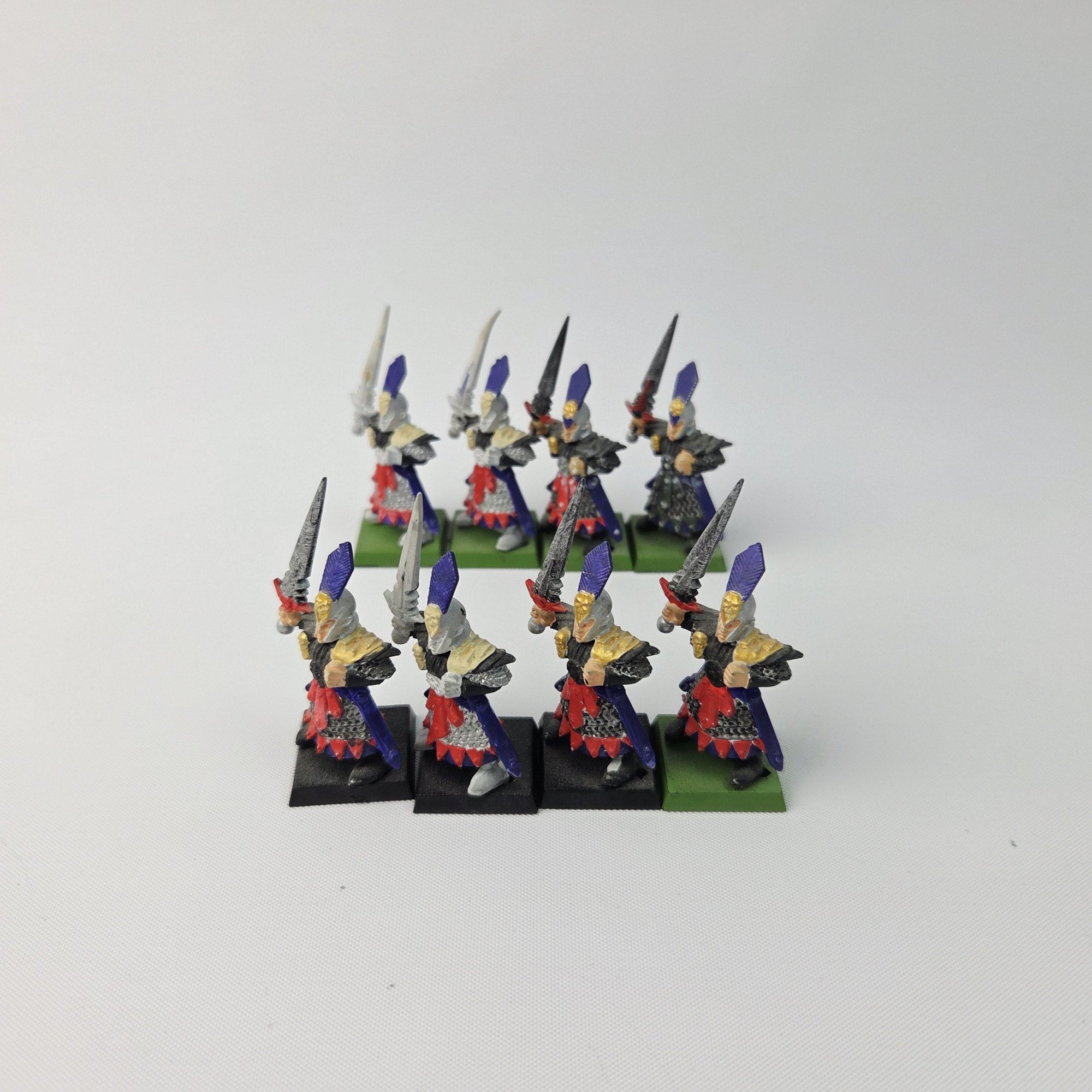 A photo of Dark Elves Warriors Warhammer miniatures