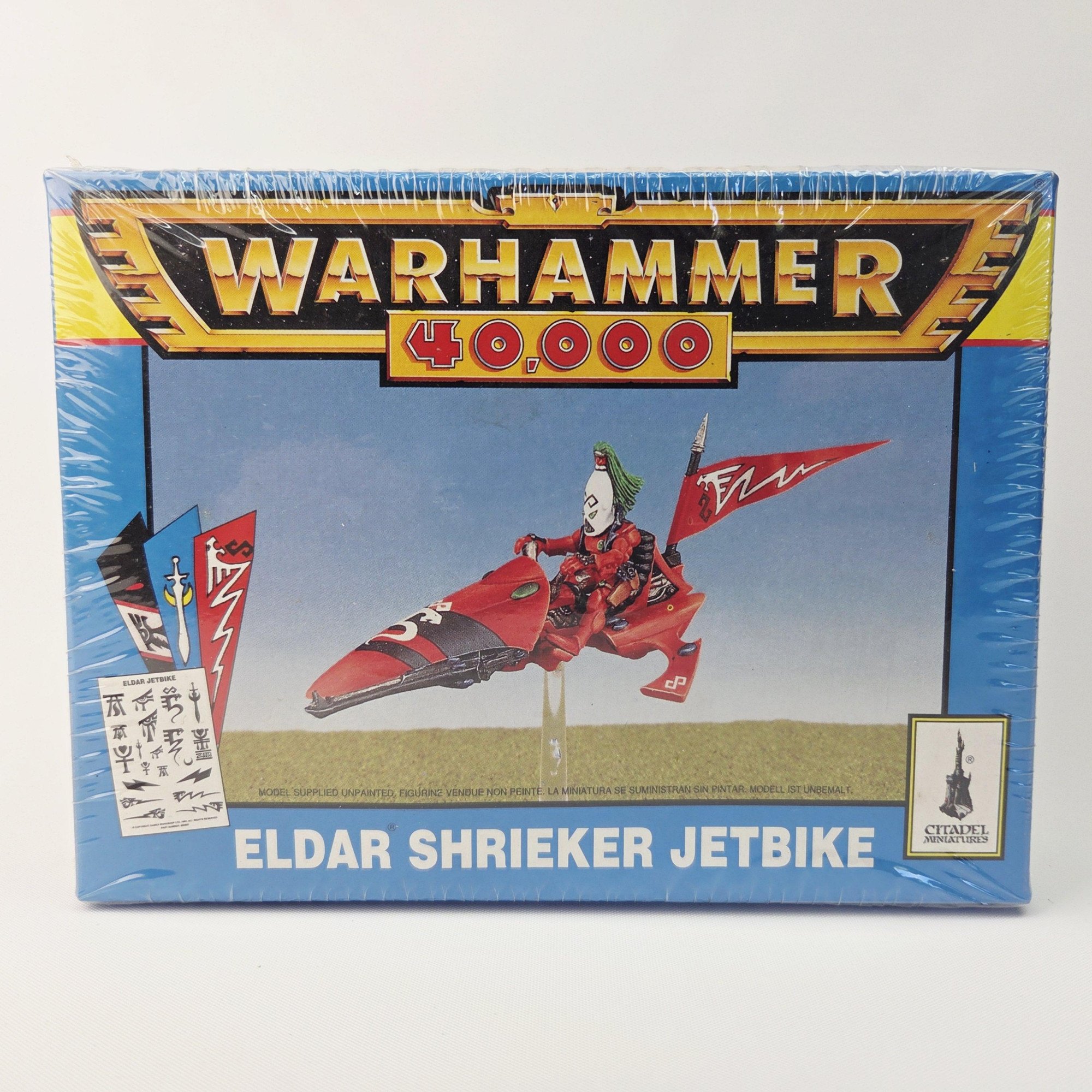 A photo of a Eldar Shrieker Jetbike Warhammer miniature