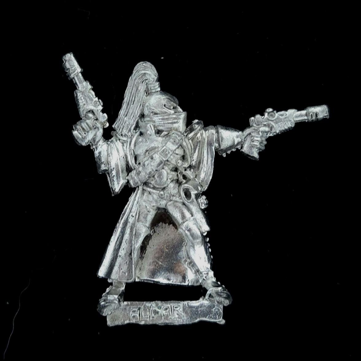 A photo of a Eldar Scout Warhammer miniature