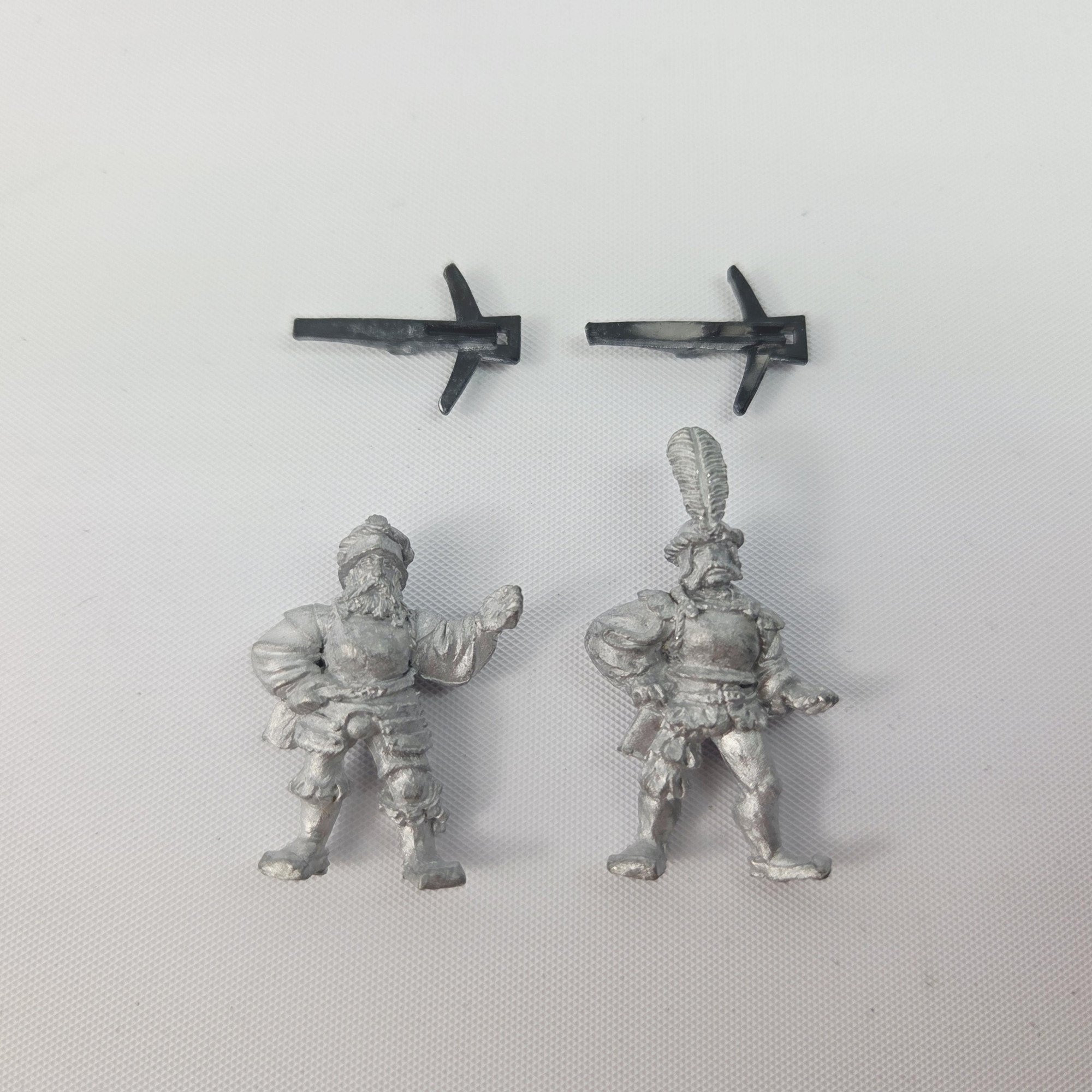 A photo of The Empire Tilean Crossbowmen Warhammer miniatures
