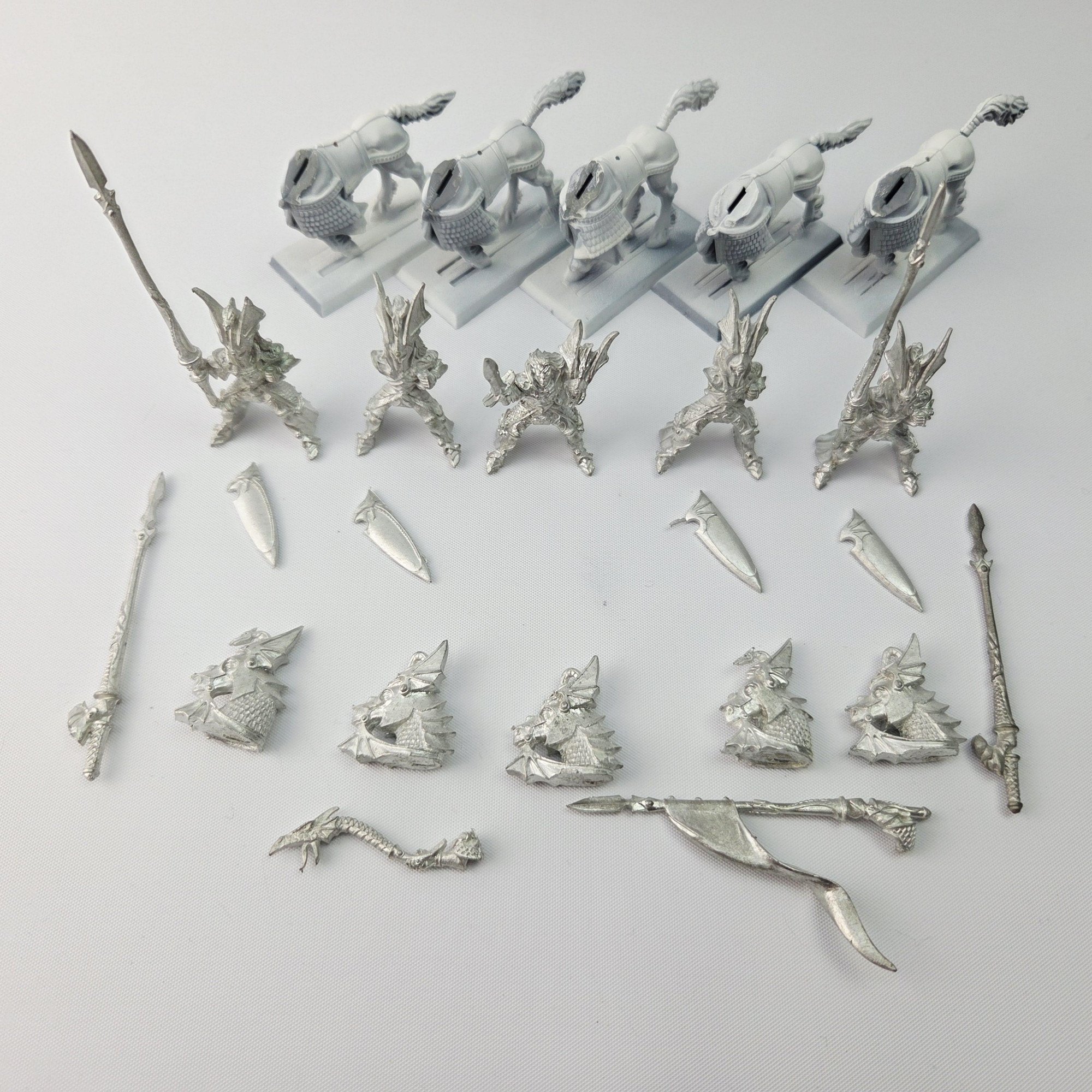A photo of High Elves Dragon Princes of Caledor Warhammer miniatures