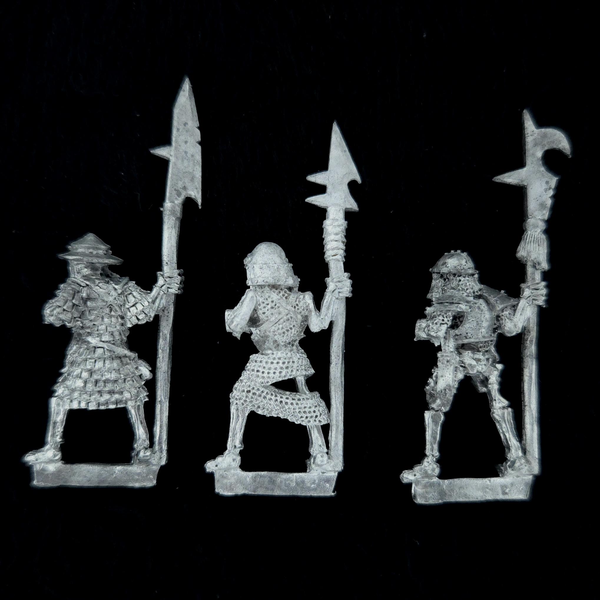 A photo of Undead Armoured Skeletons Warhammer miniatures