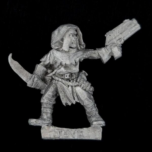 A photo of a Necromunda House Cawdor Juve miniature