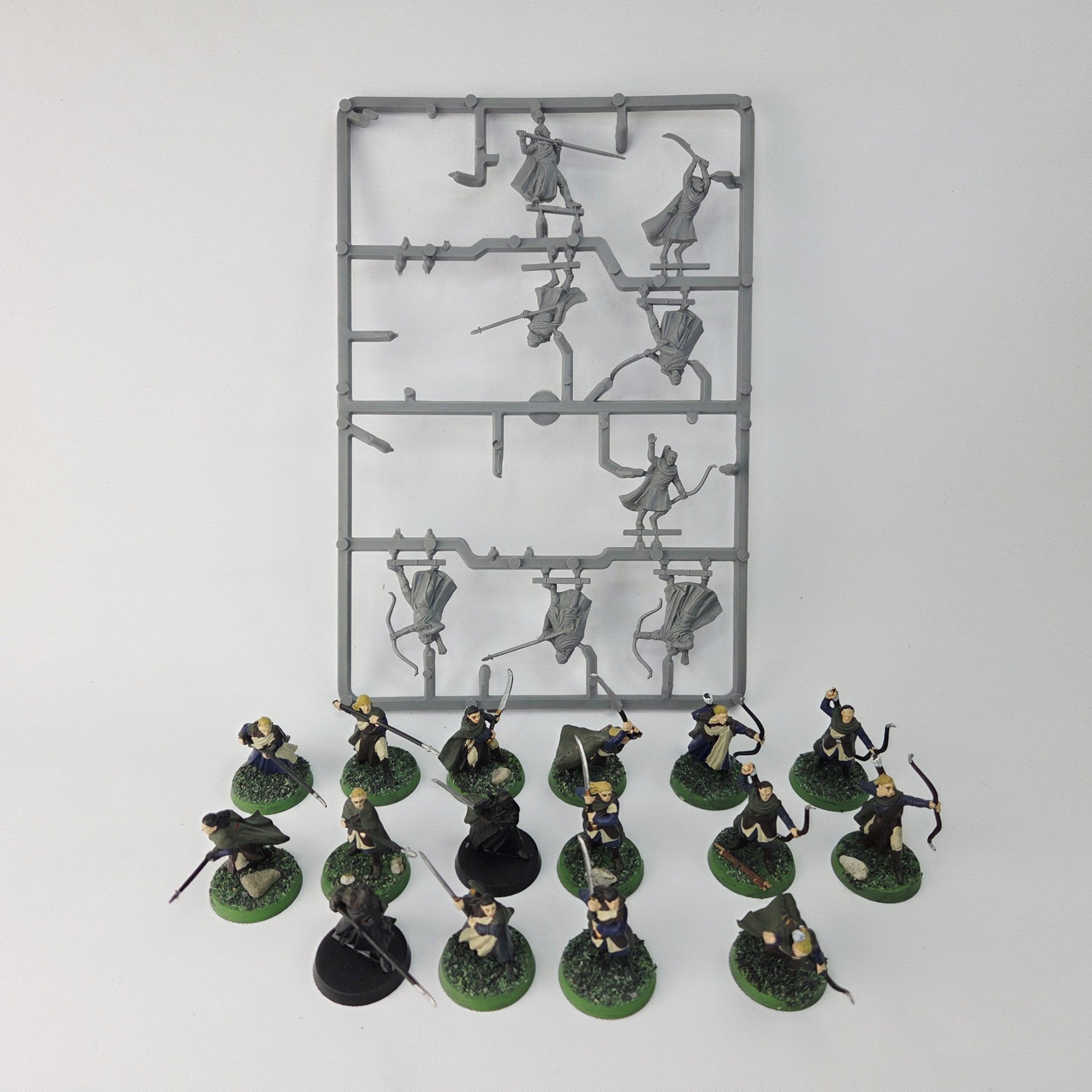 A photo of Lothlórien Wood Elf Warriors Miniatures