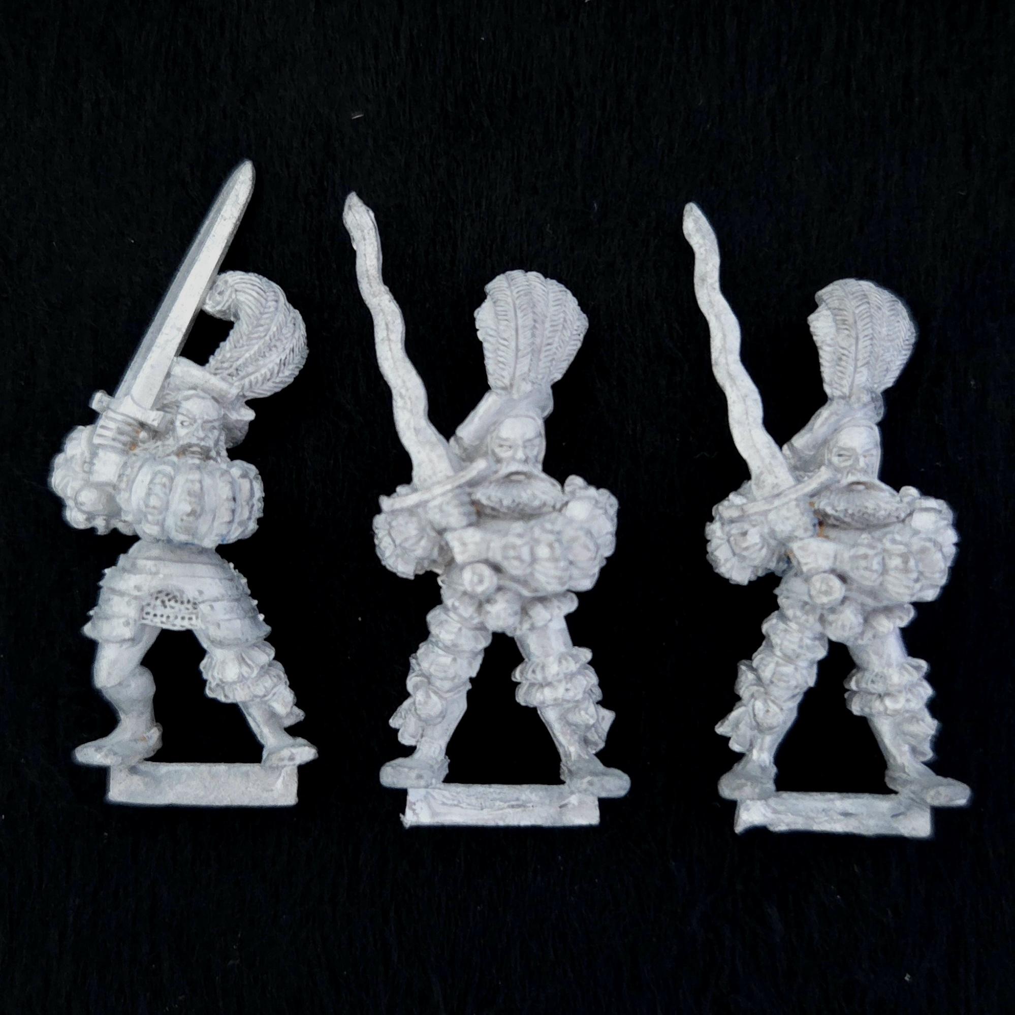 A photo of The Empire Imperial Greatswords Warhammer miniatures