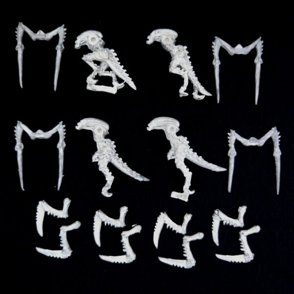 A photo of Tyranids Hormagaunts Warhammer miniatures