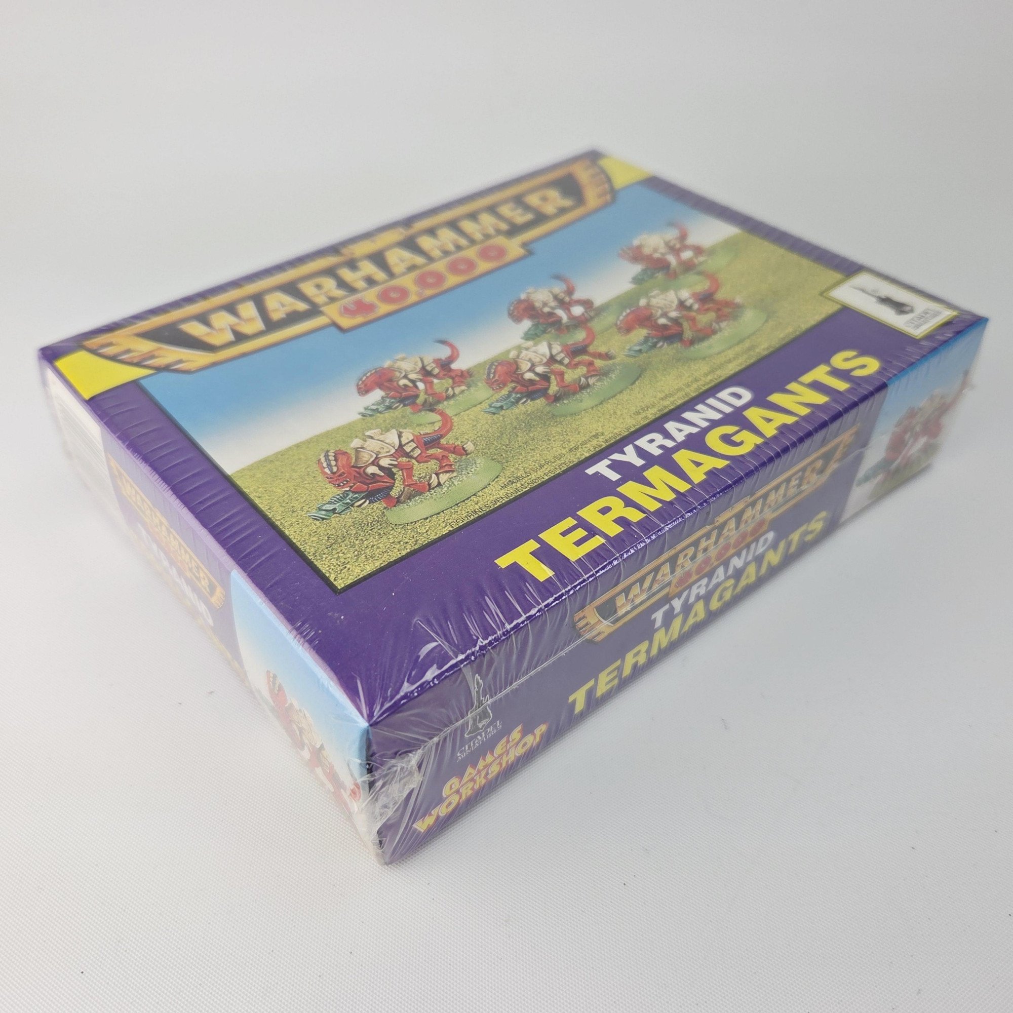 A photo of Tyranid Termagants Warhammer miniatures