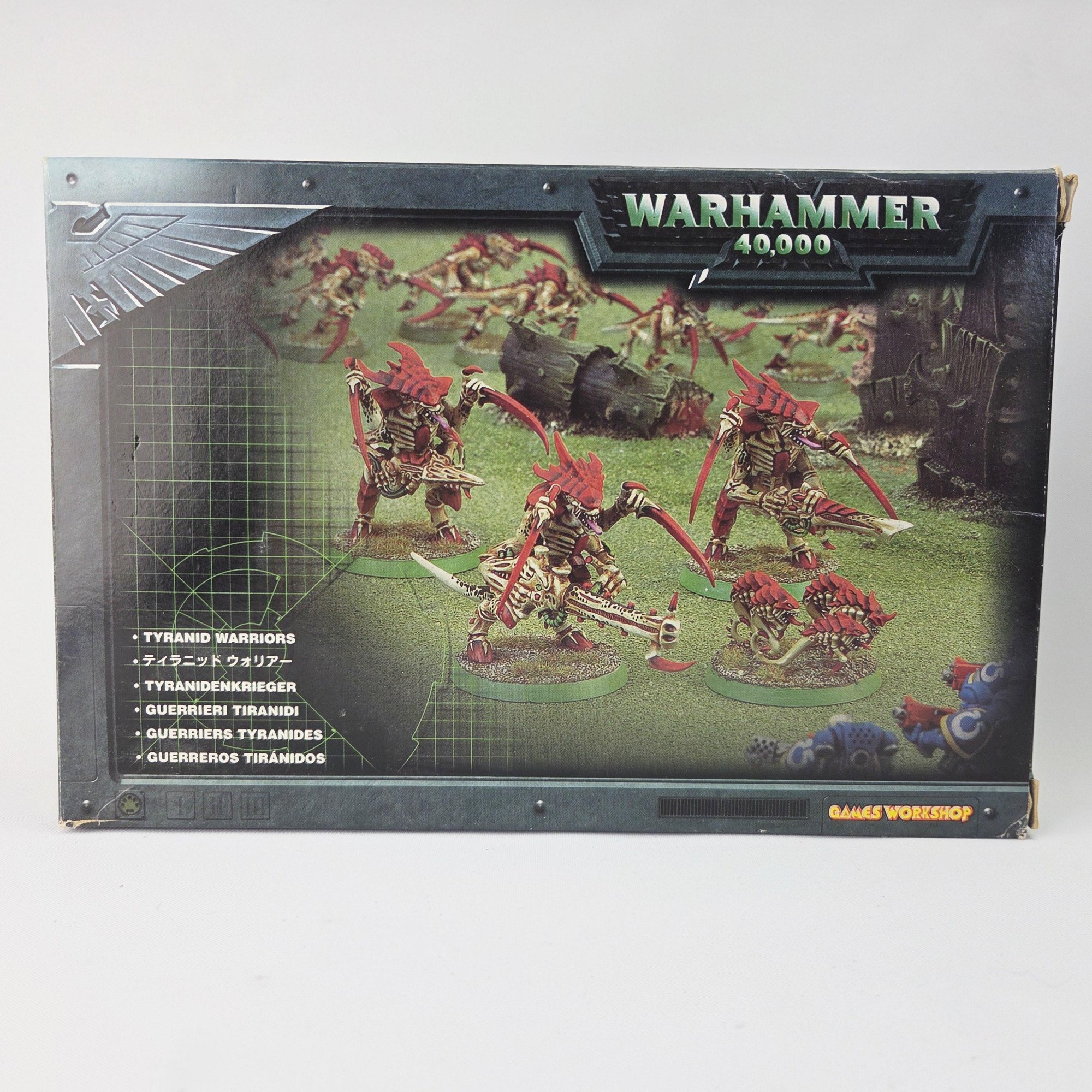 A photo of Tyranid Warriors Warhammer miniatures