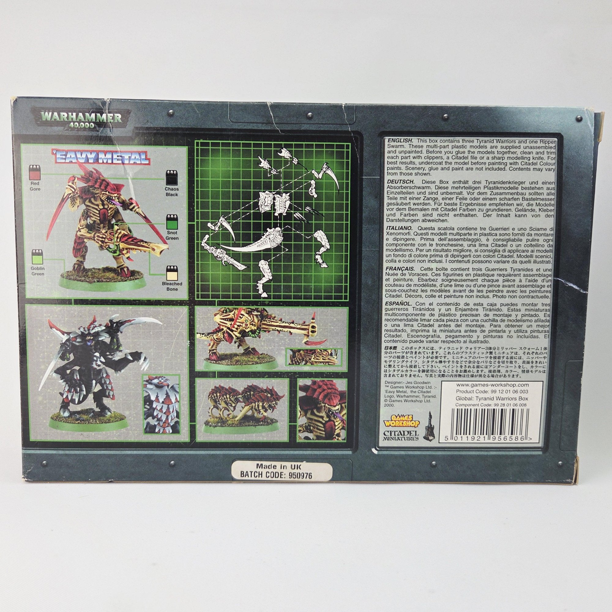 A photo of Tyranid Warriors Warhammer miniatures