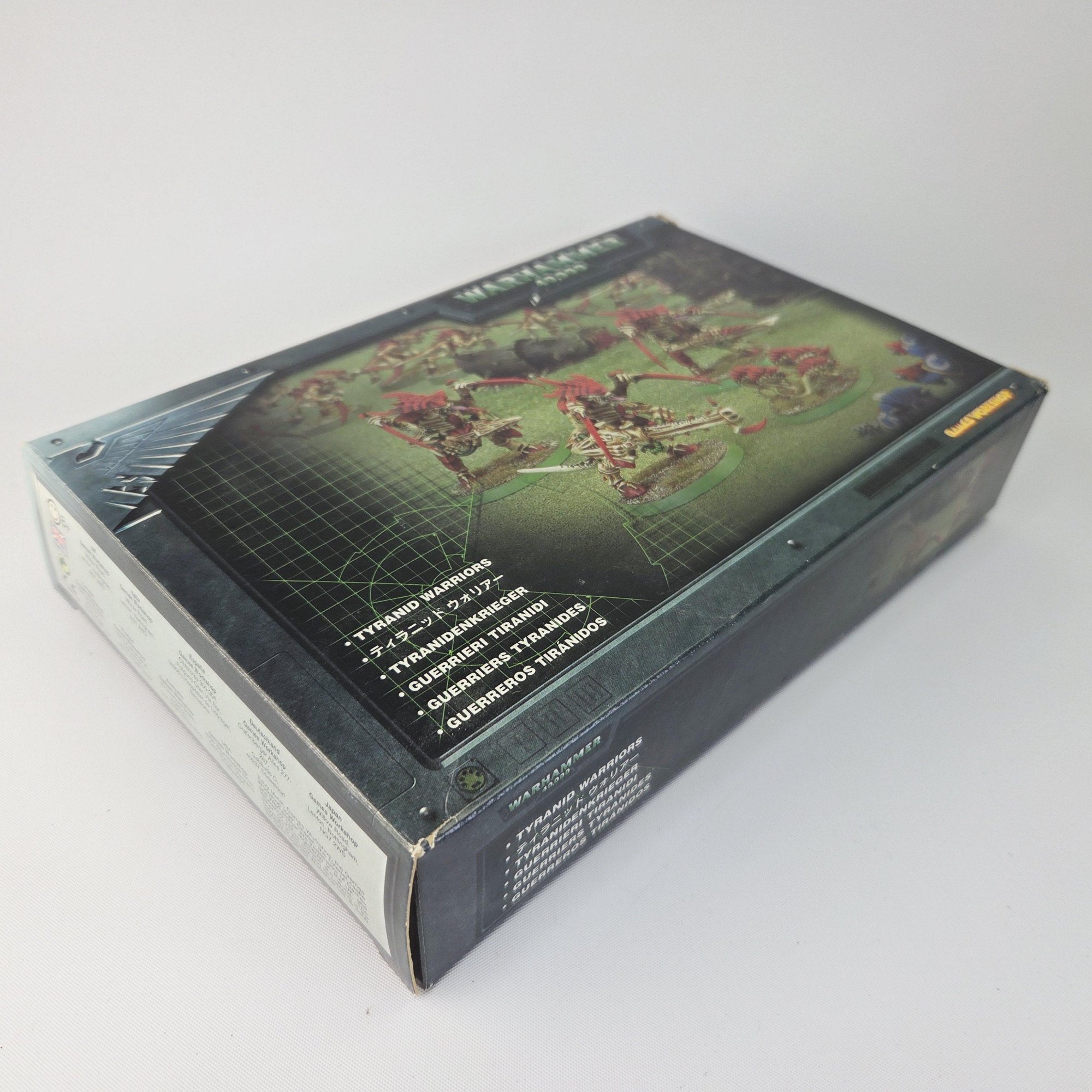 A photo of Tyranid Warriors Warhammer miniatures