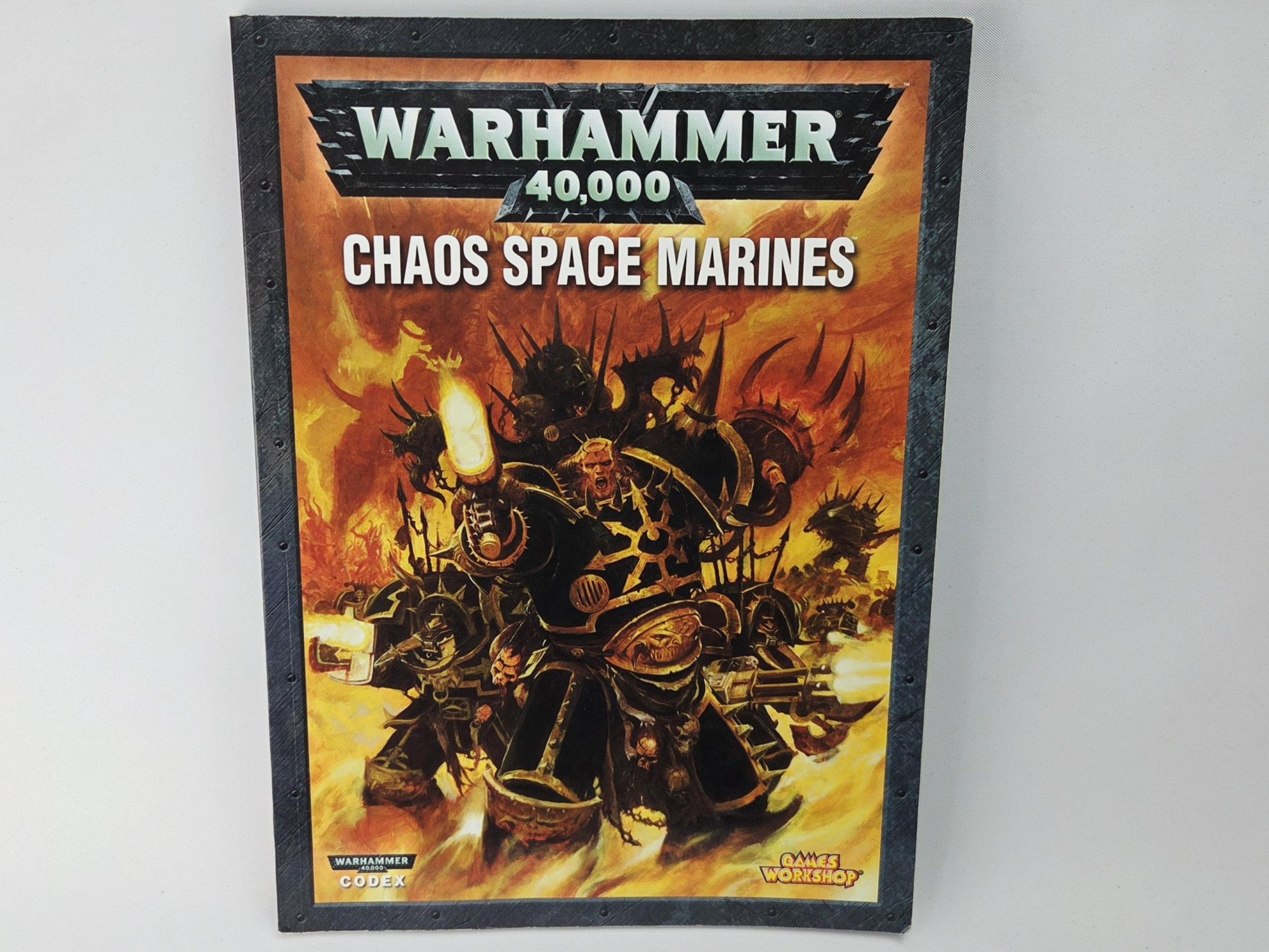 A photo of a Warhammer 40,000 Chaos Space Marines Codex