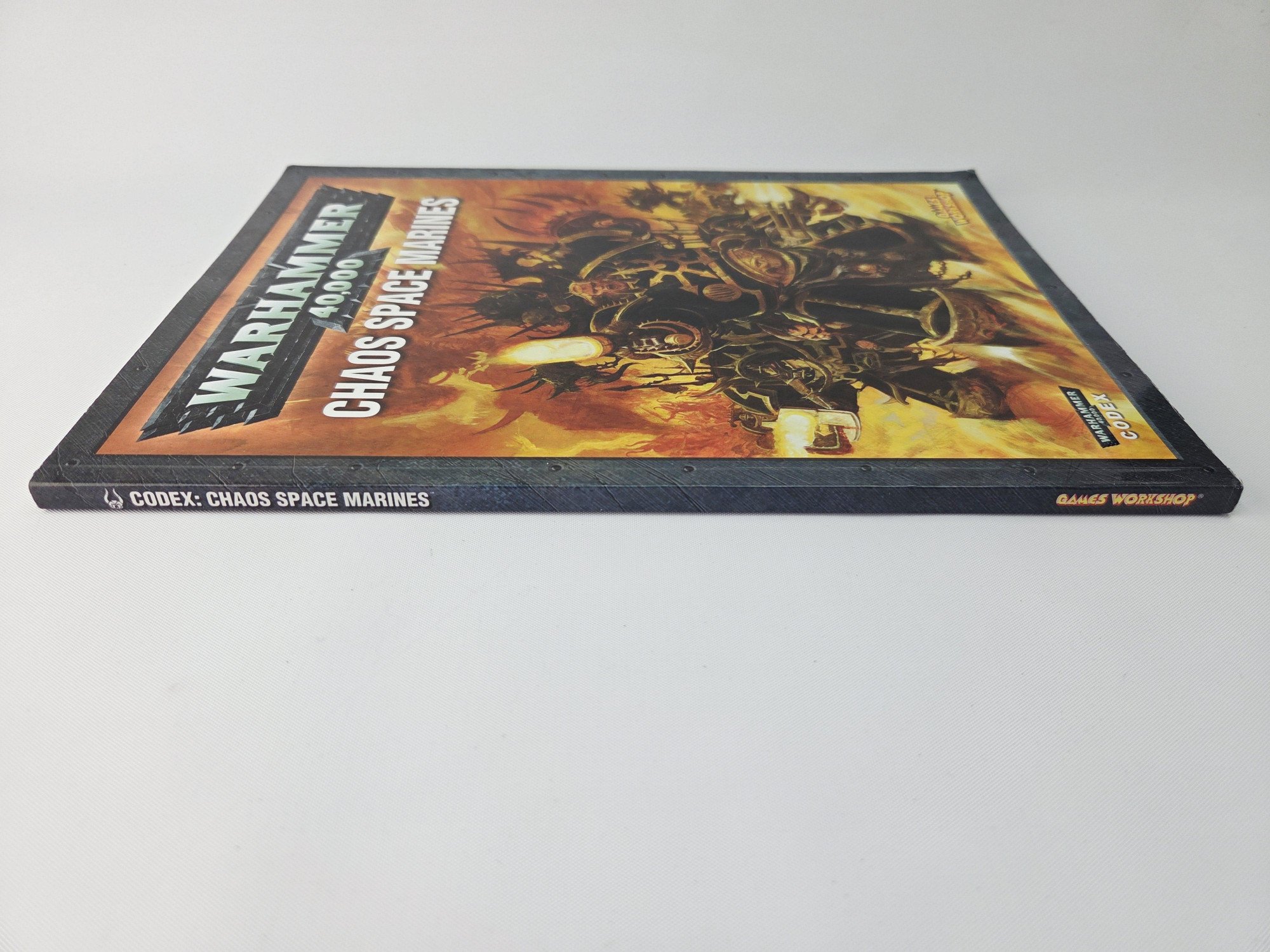 A photo of a Warhammer 40,000 Chaos Space Marines Codex