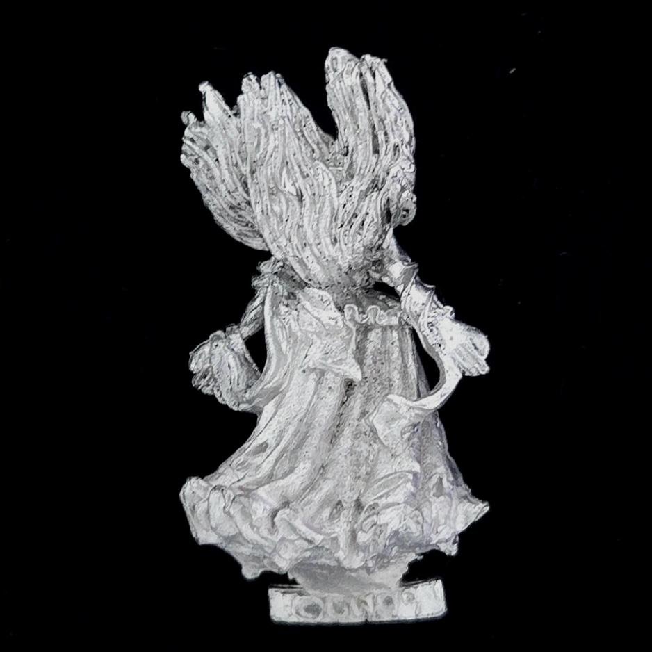A photo of a Vampire Counts Banshee Warhammer miniature